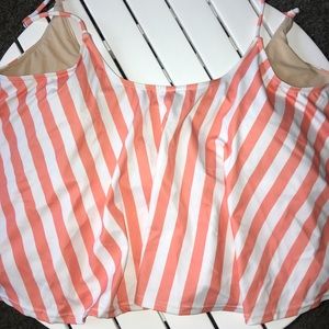 Large Kortni Jeane swing top